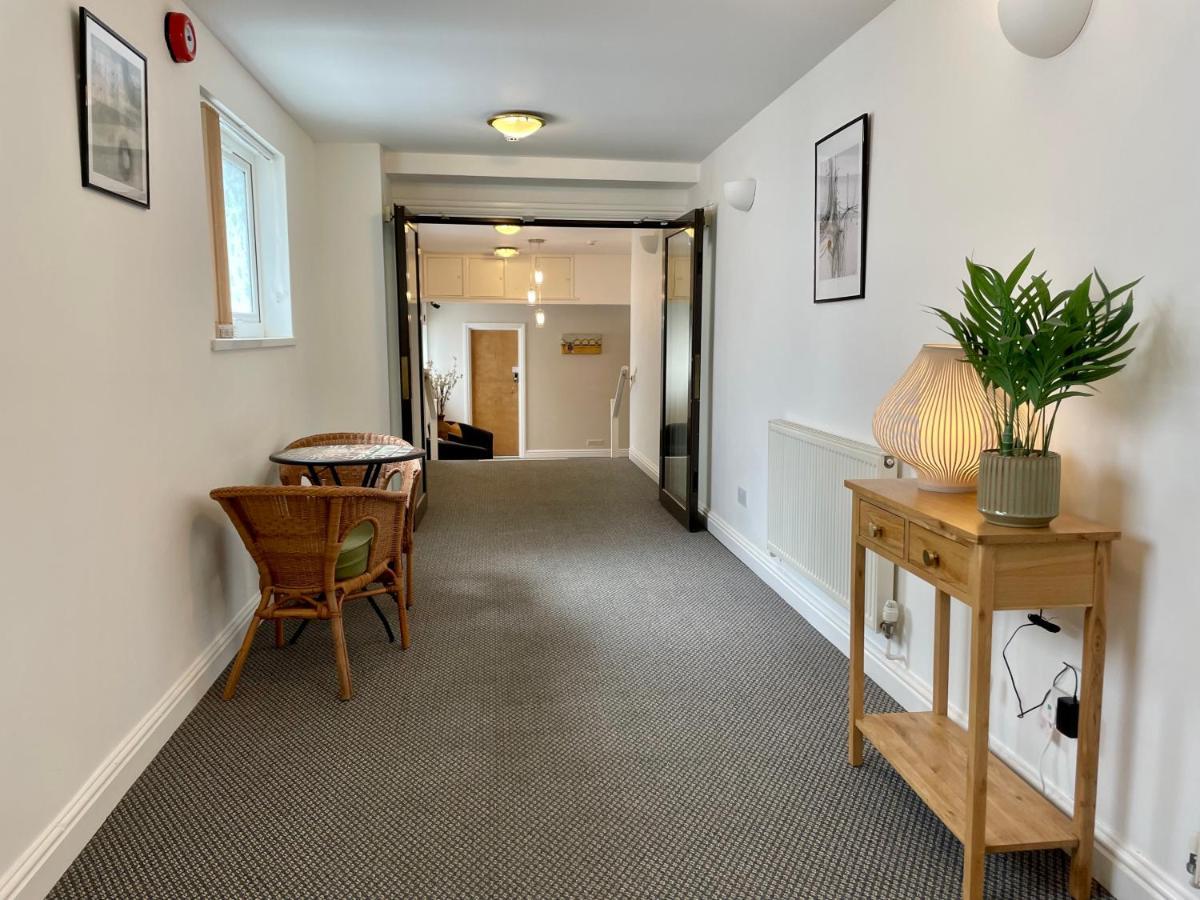 Guest Lodge Penzance Bagian luar foto