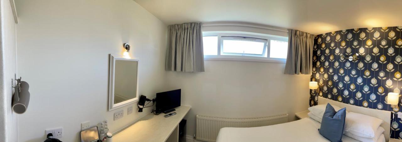 Guest Lodge Penzance Bagian luar foto