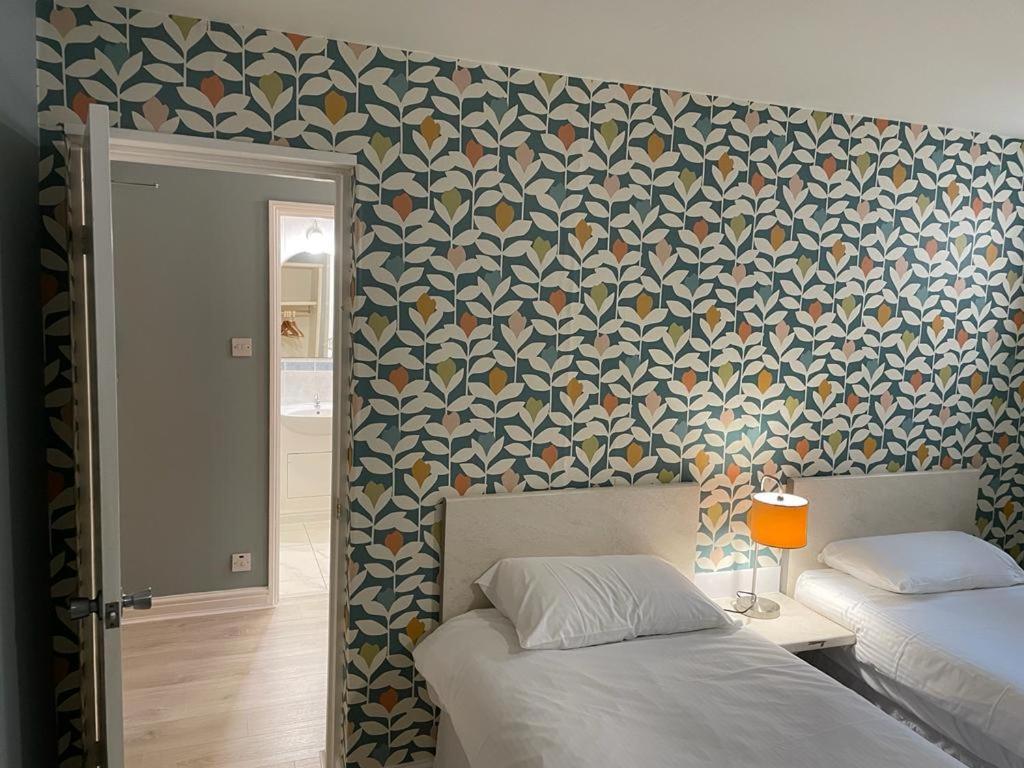 Guest Lodge Penzance Bagian luar foto